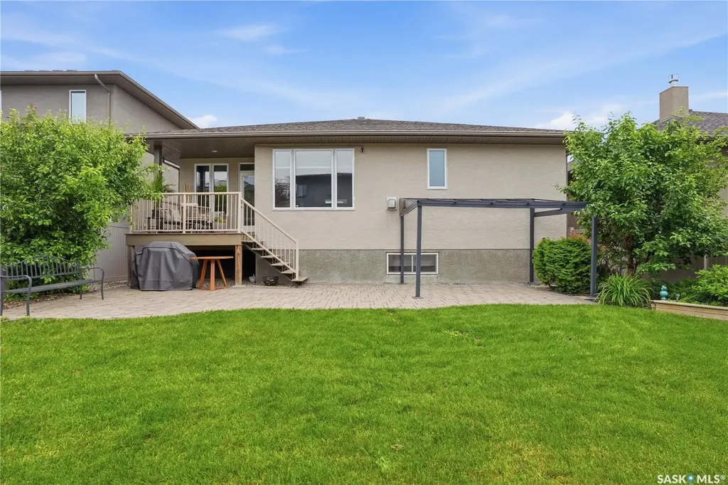 3973 Sandhill Crescent Regina SK S4V 3G7