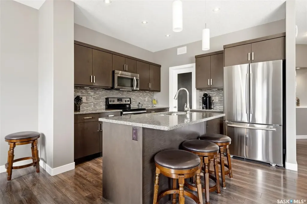 5113 Snowbirds Crescent Regina SK S4W 0H5