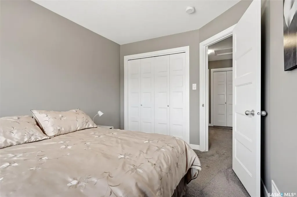 5113 Snowbirds Crescent Regina SK S4W 0H5