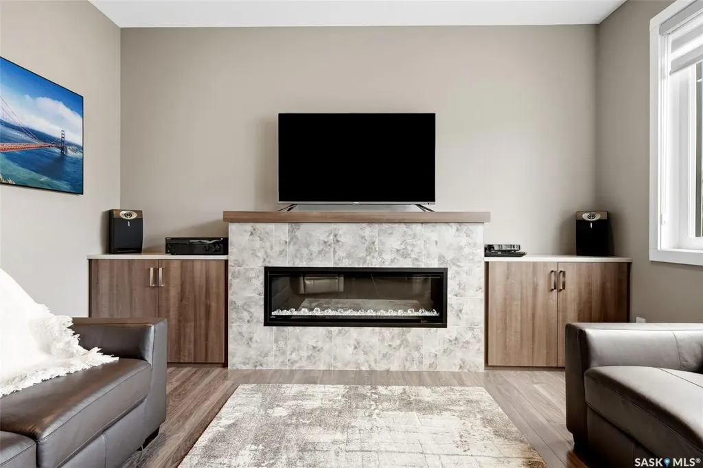 5113 Snowbirds Crescent Regina SK S4W 0H5