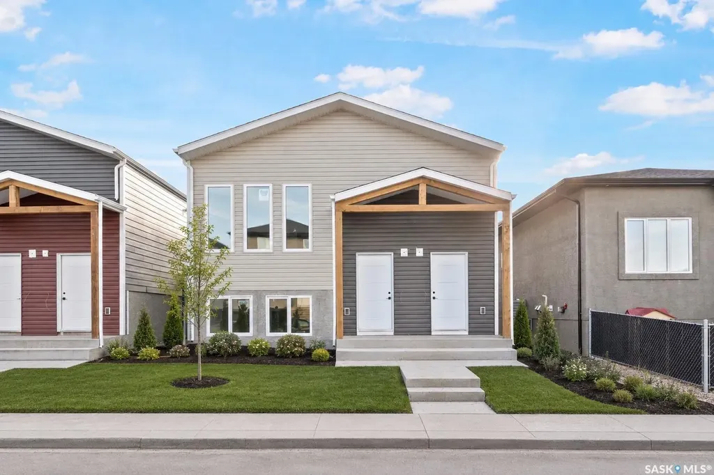 1162 Poley Street N Regina SK S4X 0K2