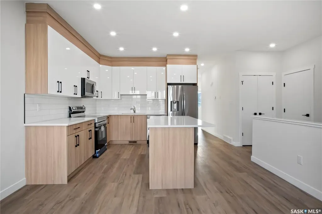 1162 Poley Street N Regina SK S4X 0K2