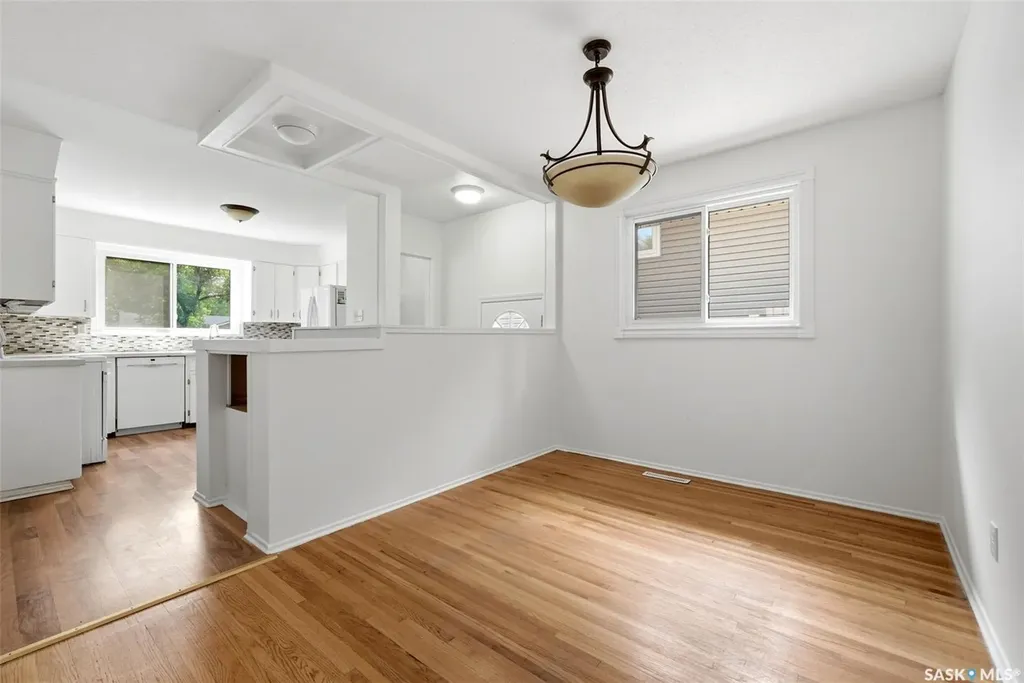 120 Shannon Road Regina SK S4S 5B1
