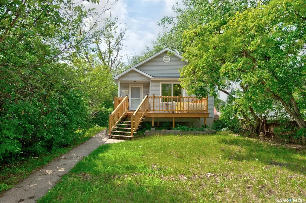 1340 Connaught Street Regina SK S4T 4S8