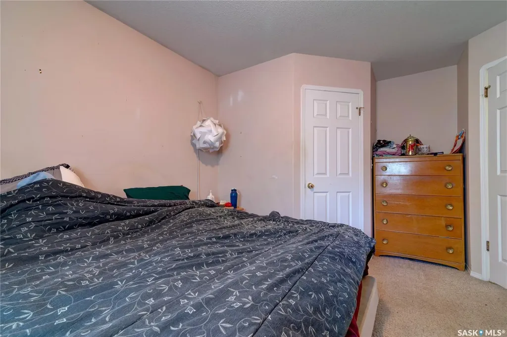 1340 Connaught Street Regina SK S4T 4S8