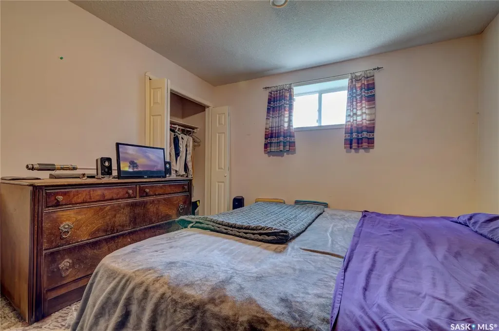 1340 Connaught Street Regina SK S4T 4S8