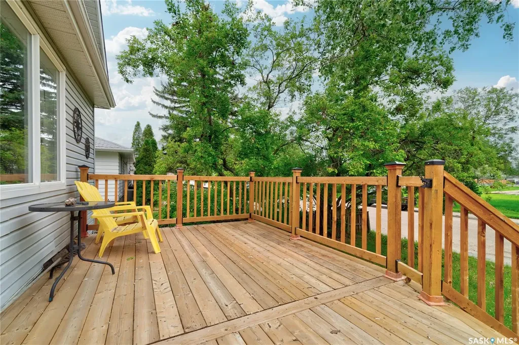 1340 Connaught Street Regina SK S4T 4S8