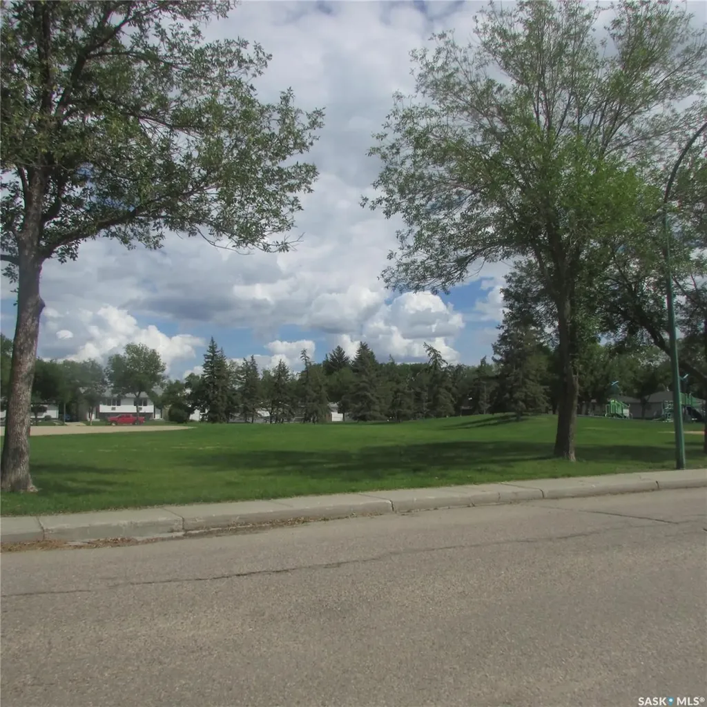 1340 Connaught Street Regina SK S4T 4S8