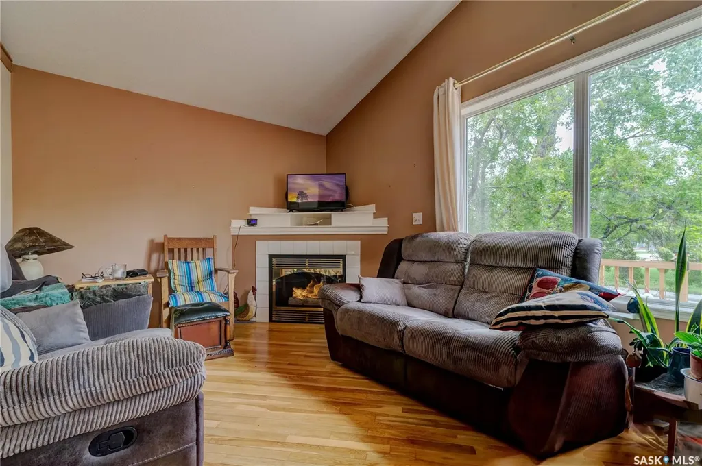 1340 Connaught Street Regina SK S4T 4S8