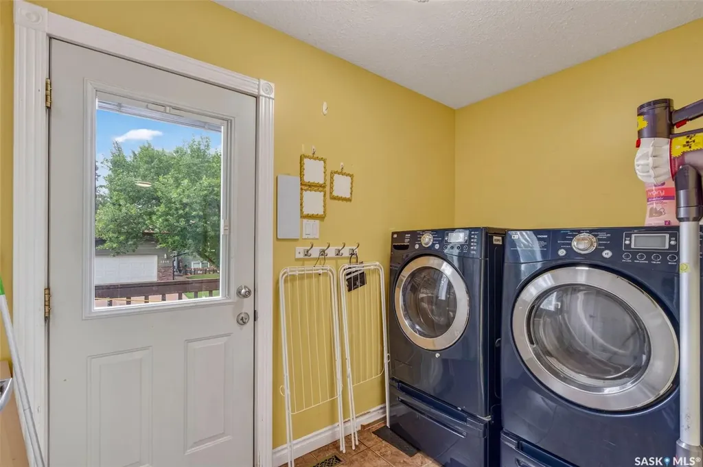 2908 Bliss Crescent Prince Albert SK S6V 7J9