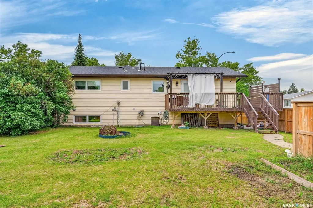 2908 Bliss Crescent Prince Albert SK S6V 7J9