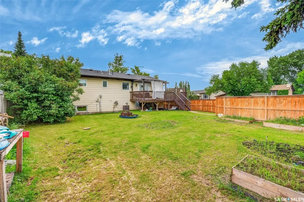 2908 Bliss Crescent Prince Albert SK S6V 7J9
