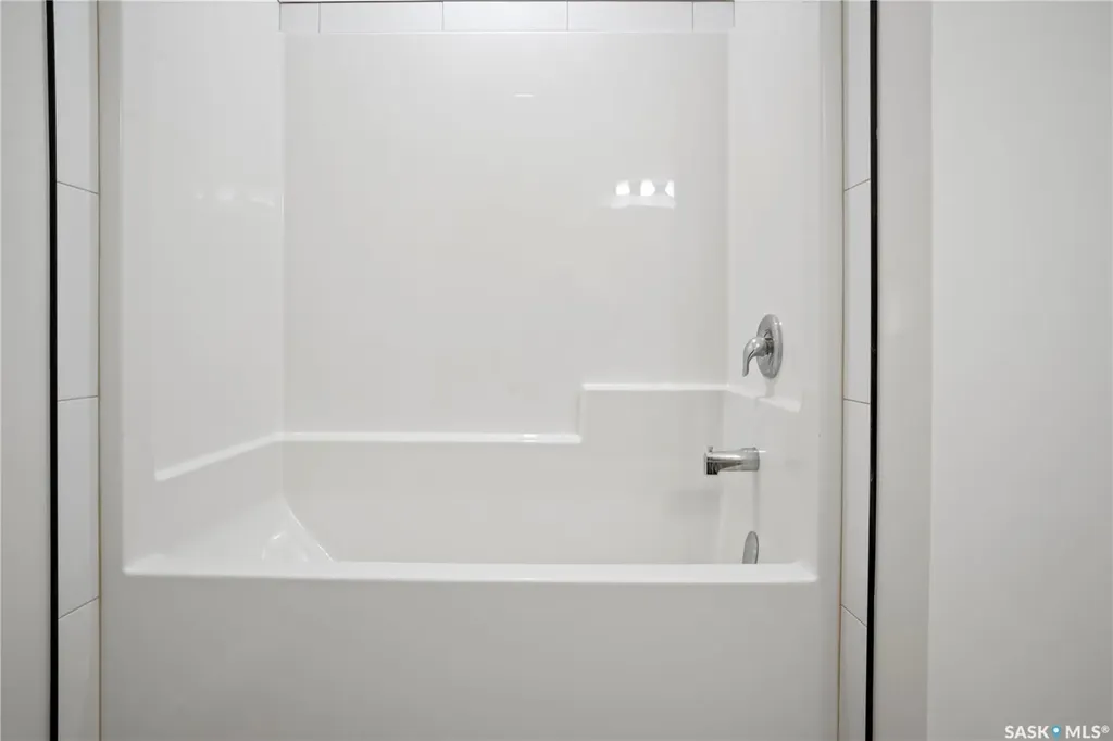 1158 Poley Street N Regina SK S4X 0K2