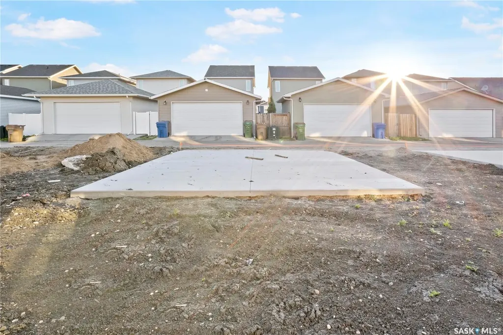 1150 Poley Street N Regina SK S4X 0K2