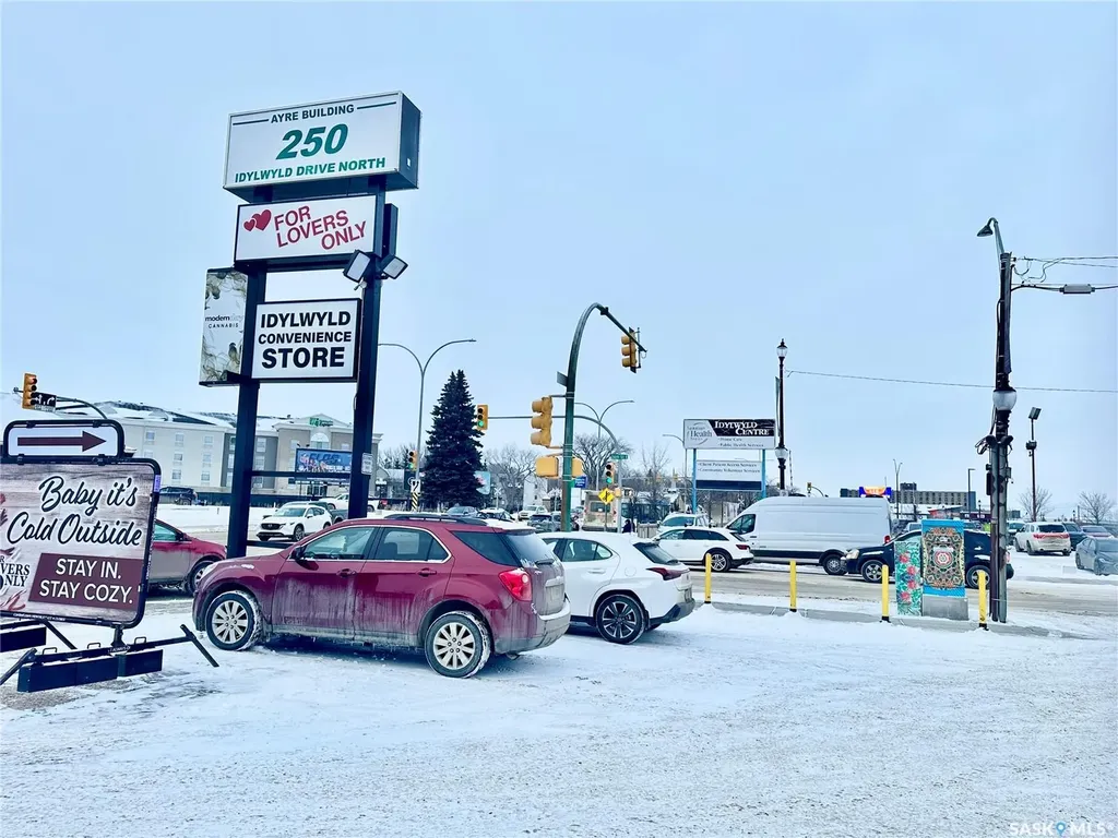 250 Idylwyld Drive N Saskatoon SK S7L 0Y9