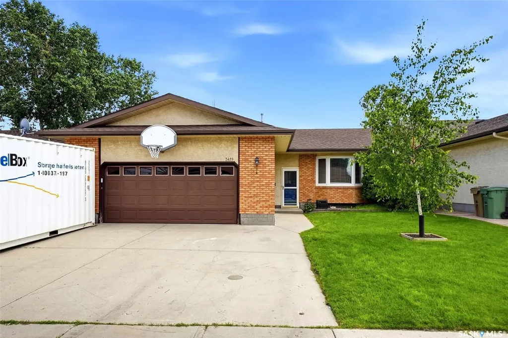 3419 Olive Grove Regina SK S4V 2P2