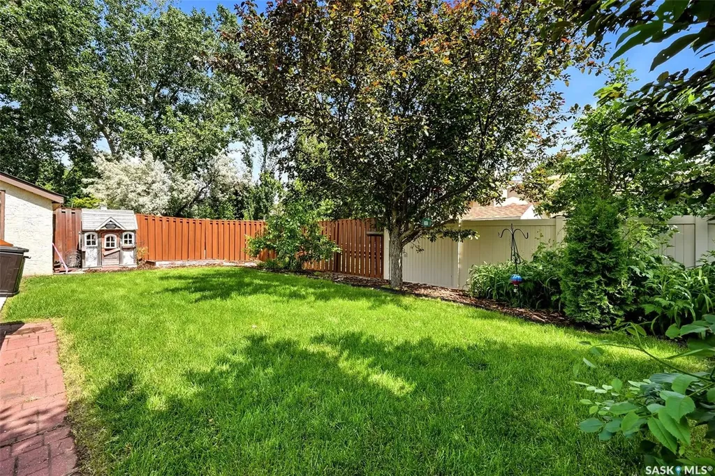 3419 Olive Grove Regina SK S4V 2P2