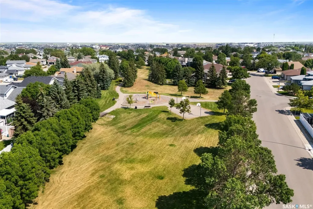 3419 Olive Grove Regina SK S4V 2P2