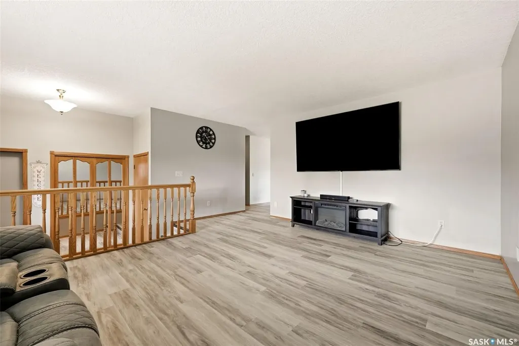3419 Olive Grove Regina SK S4V 2P2