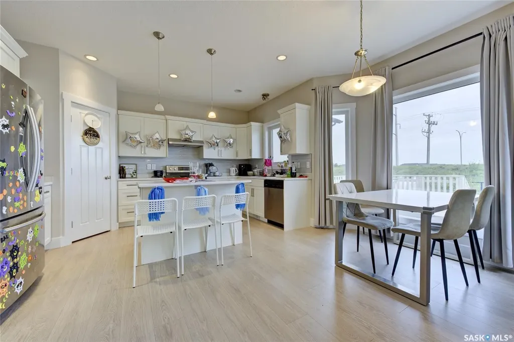 1063 Glacial Shores Common Saskatoon SK S7W 0R2