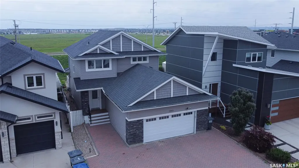 1063 Glacial Shores Common Saskatoon SK S7W 0R2