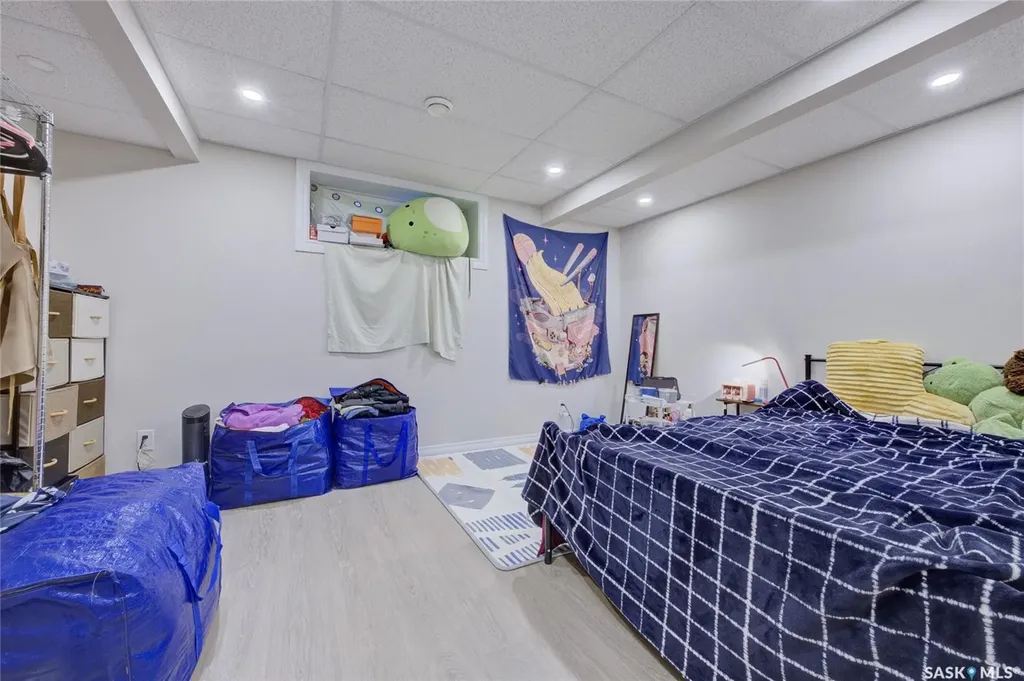 1063 Glacial Shores Common Saskatoon SK S7W 0R2