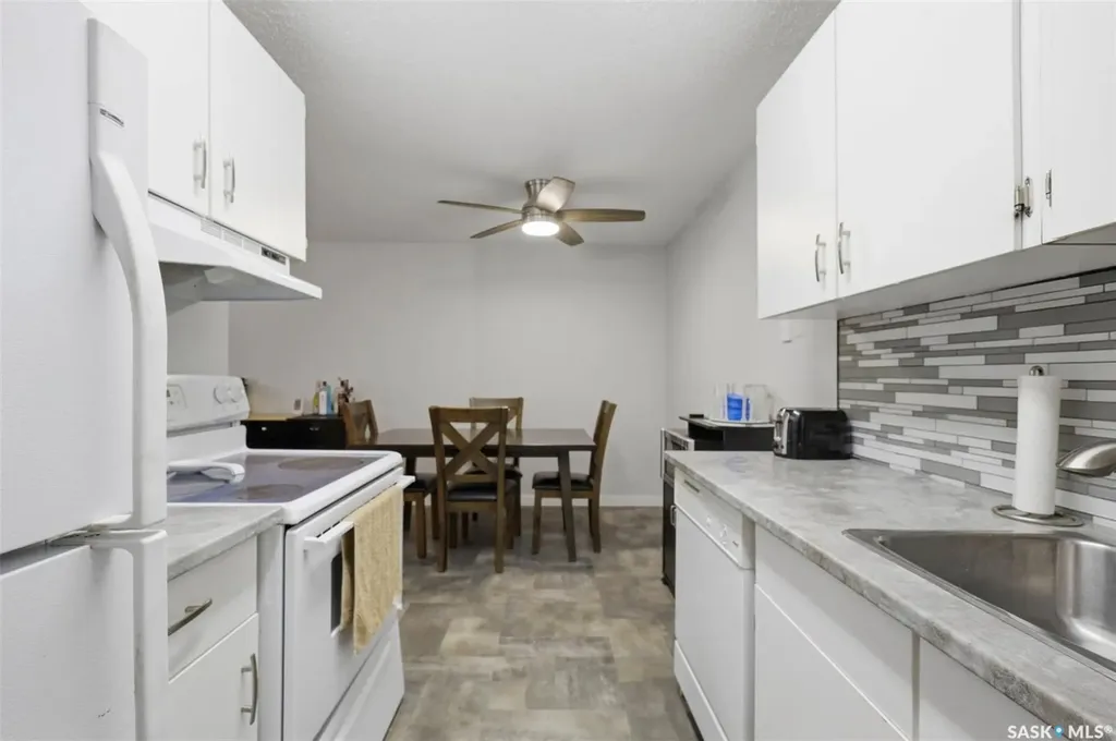 425 115th Street E Saskatoon SK S7N 2E5