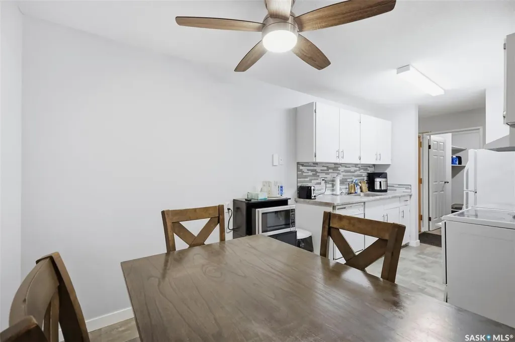425 115th Street E Saskatoon SK S7N 2E5