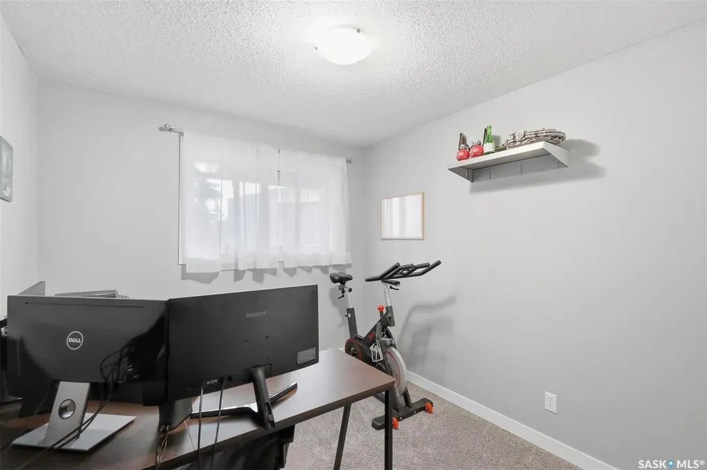425 115th Street E Saskatoon SK S7N 2E5