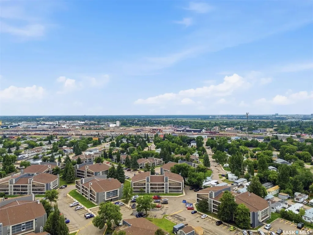 425 115th Street E Saskatoon SK S7N 2E5
