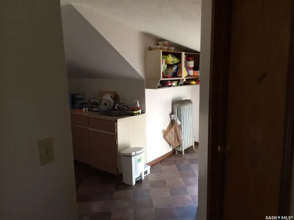 2346 Winnipeg Street Regina SK S4P 1H3