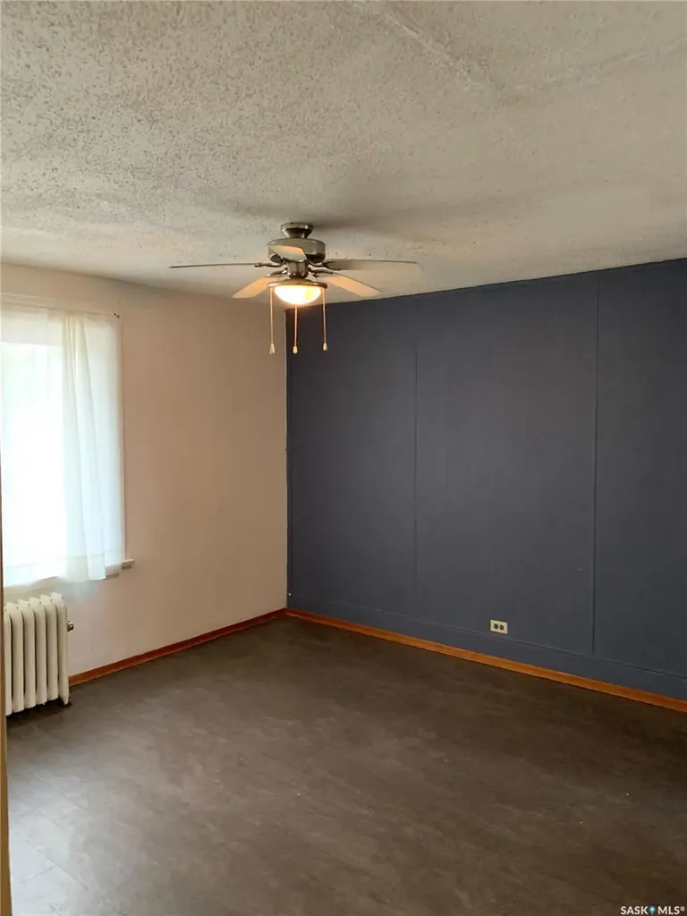 2346 Winnipeg Street Regina SK S4P 1H3