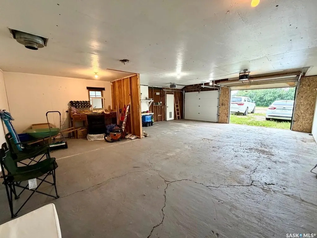 16 Woodhams Avenue Fillmore SK S0G 1N0