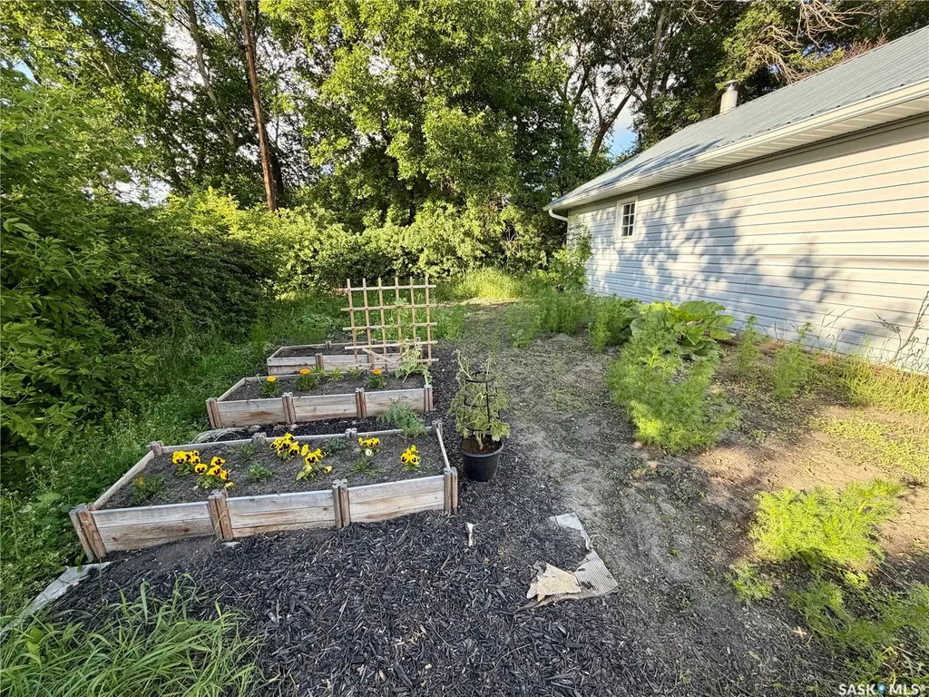 16 Woodhams Avenue Fillmore SK S0G 1N0
