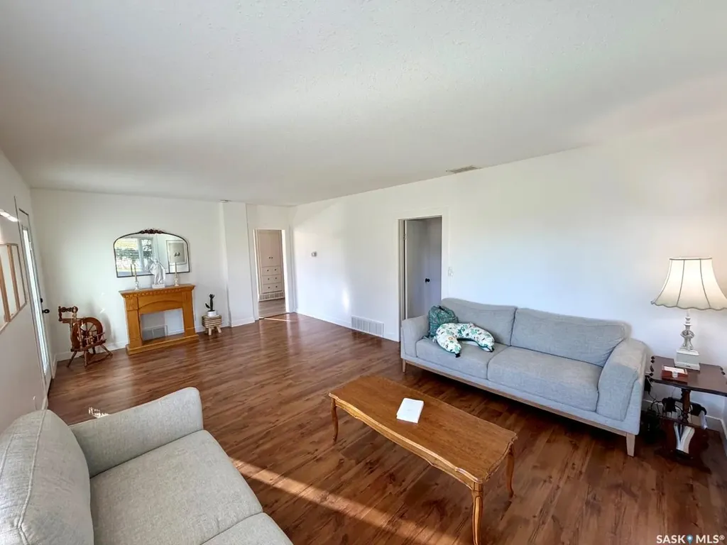16 Woodhams Avenue Fillmore SK S0G 1N0