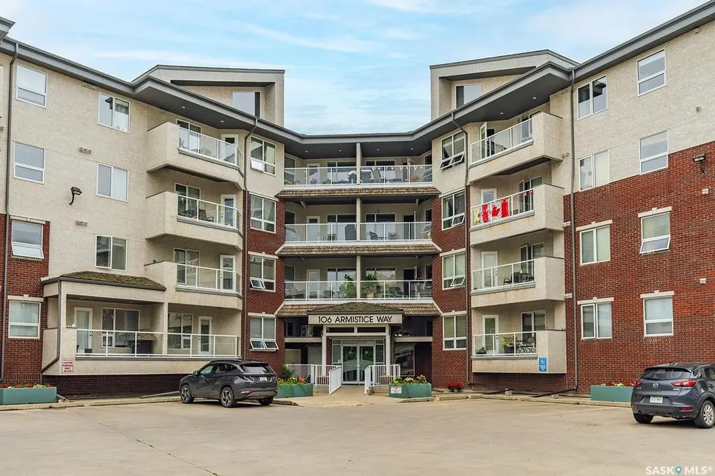 106 Armistice Way Saskatoon SK S7J 2H4