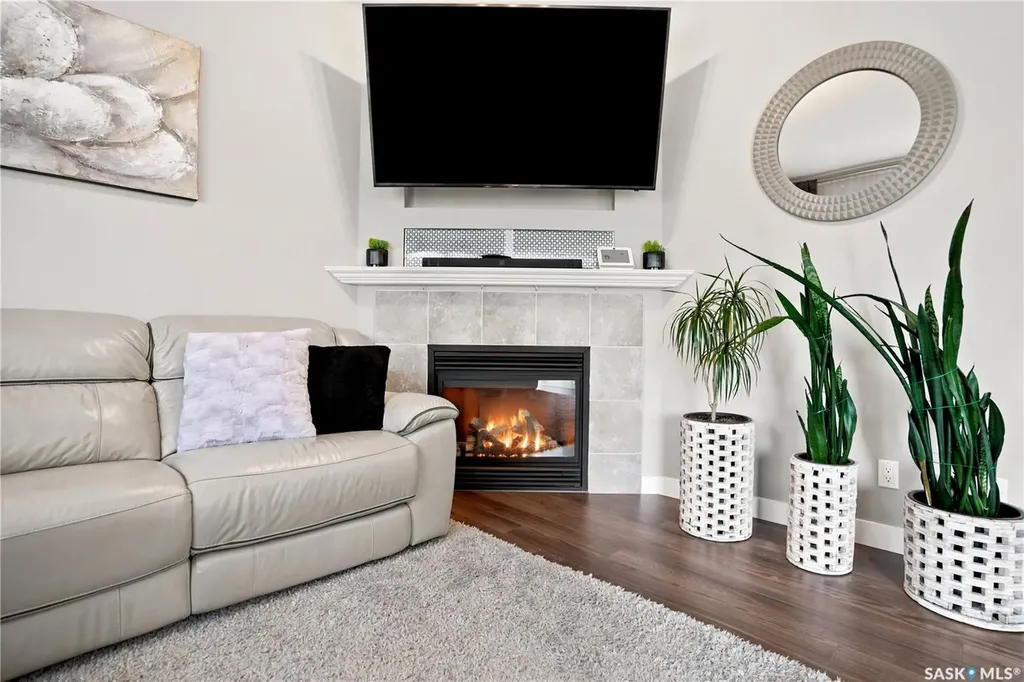 3118 Brock Bay Regina SK S4X 0K4