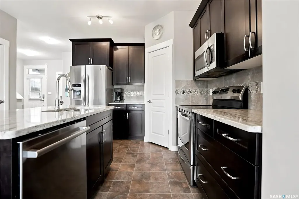 3118 Brock Bay Regina SK S4X 0K4