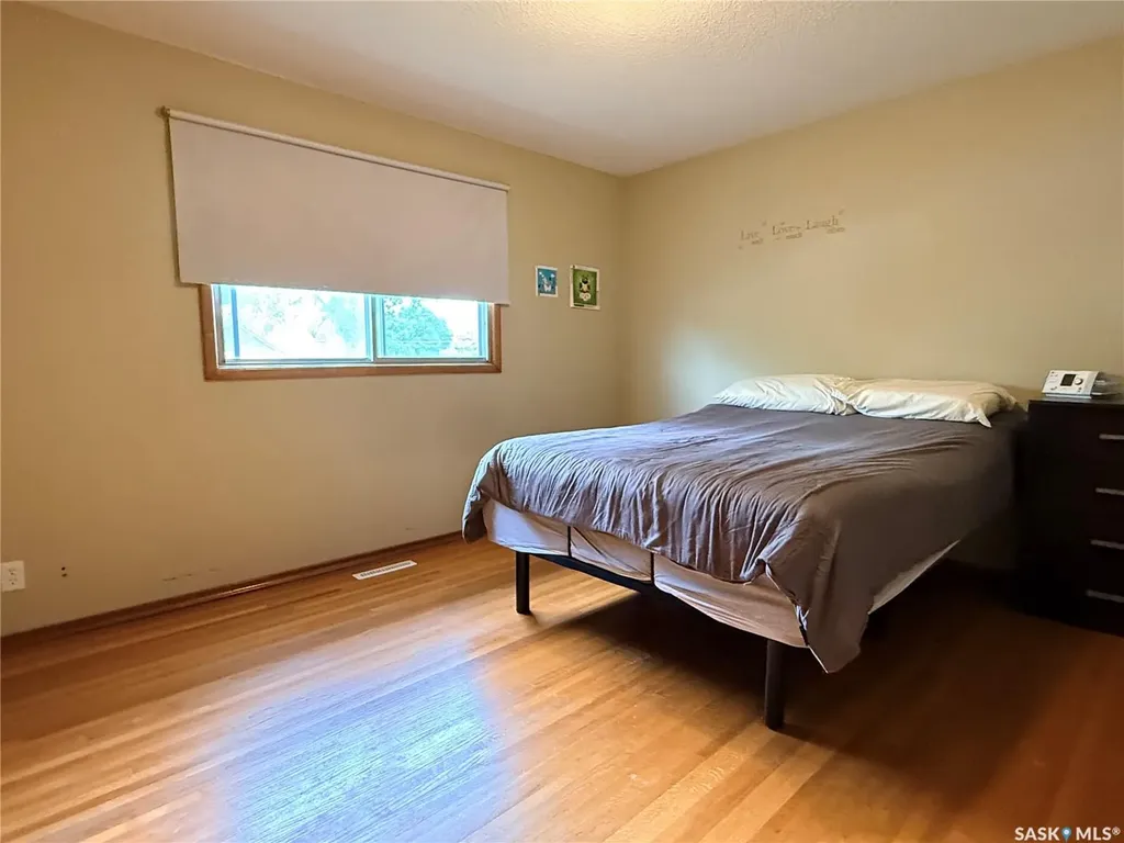 160 3rd Avenue SE Swift Current SK S9H 3K4