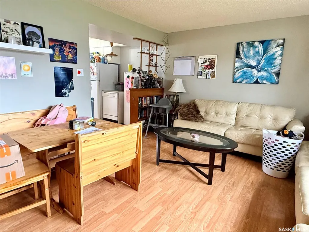 160 3rd Avenue SE Swift Current SK S9H 3K4