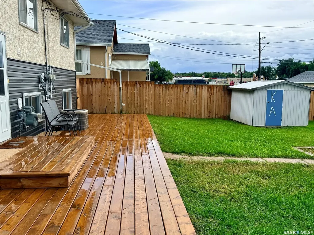 160 3rd Avenue SE Swift Current SK S9H 3K4