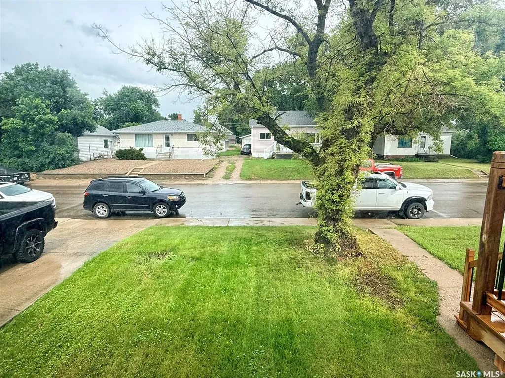 160 3rd Avenue SE Swift Current SK S9H 3K4