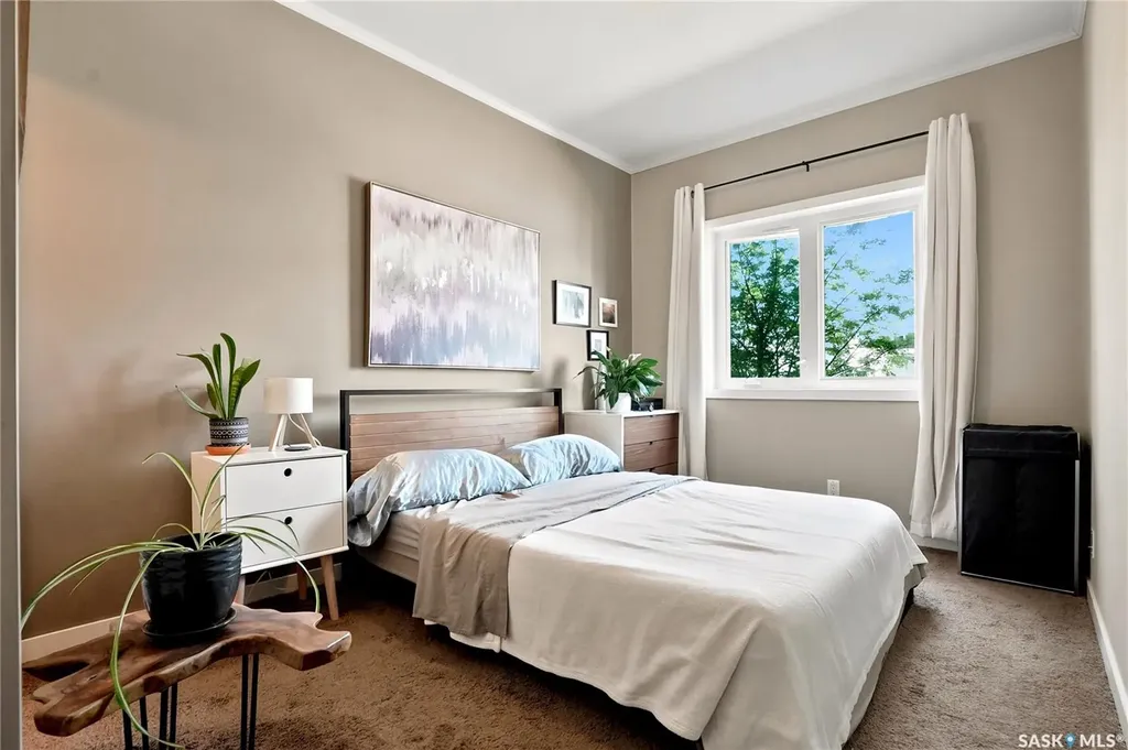 720 Baltzan Boulevard Saskatoon SK S7W 0W6