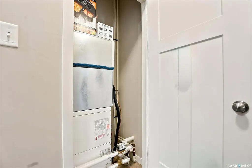 720 Baltzan Boulevard Saskatoon SK S7W 0W6