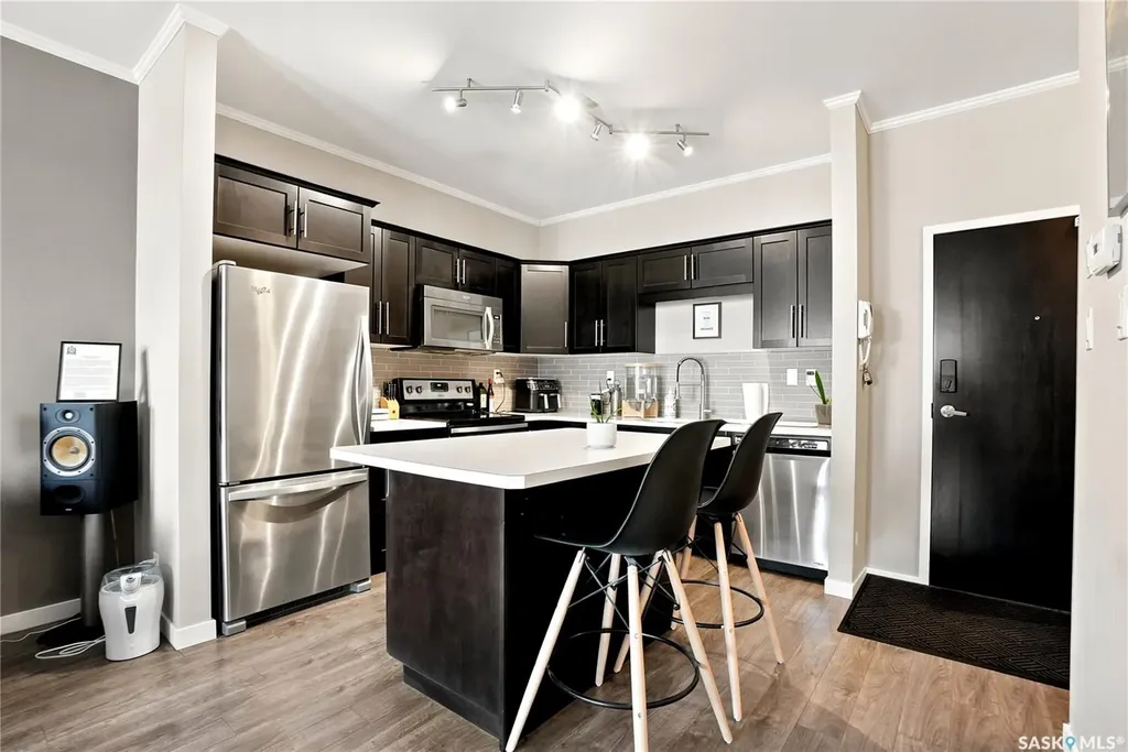 720 Baltzan Boulevard Saskatoon SK S7W 0W6