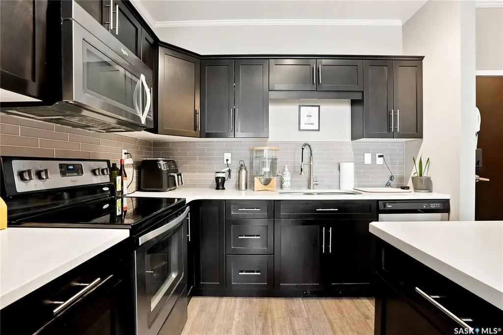 720 Baltzan Boulevard Saskatoon SK S7W 0W6