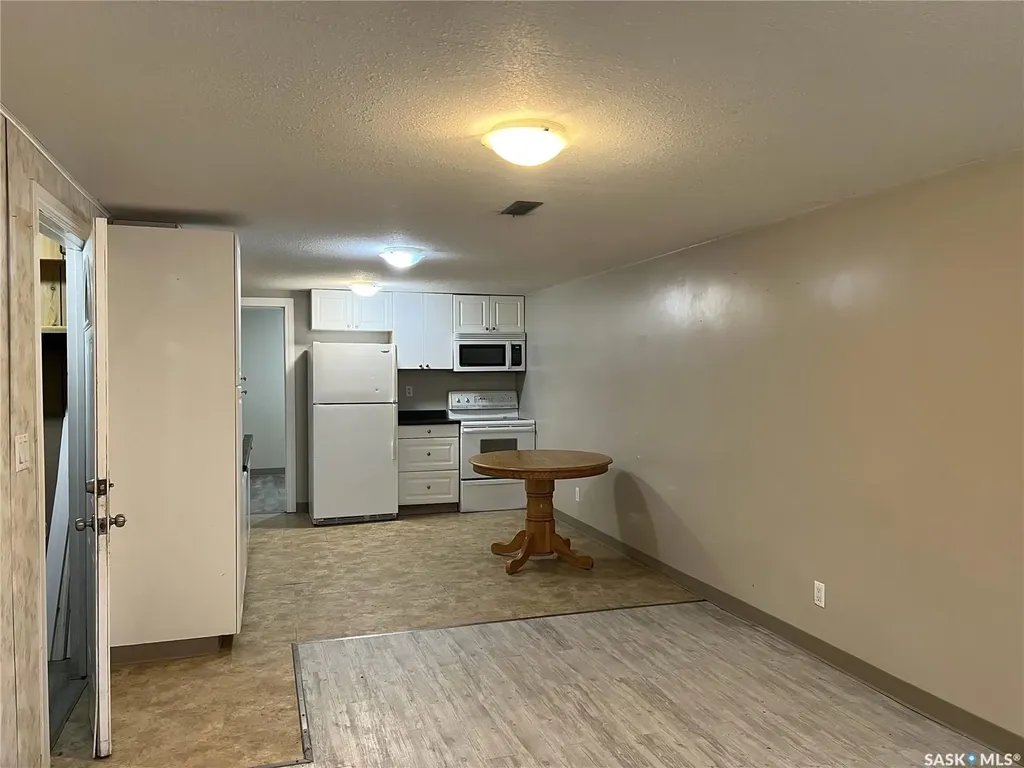 413 5th Street W Meadow Lake SK S9X 1A9