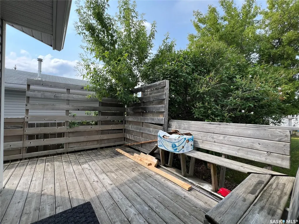 413 5th Street W Meadow Lake SK S9X 1A9