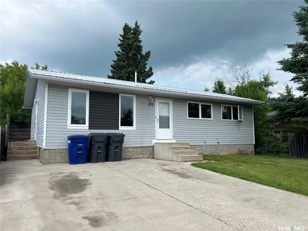413 5th Street W Meadow Lake SK S9X 1A9