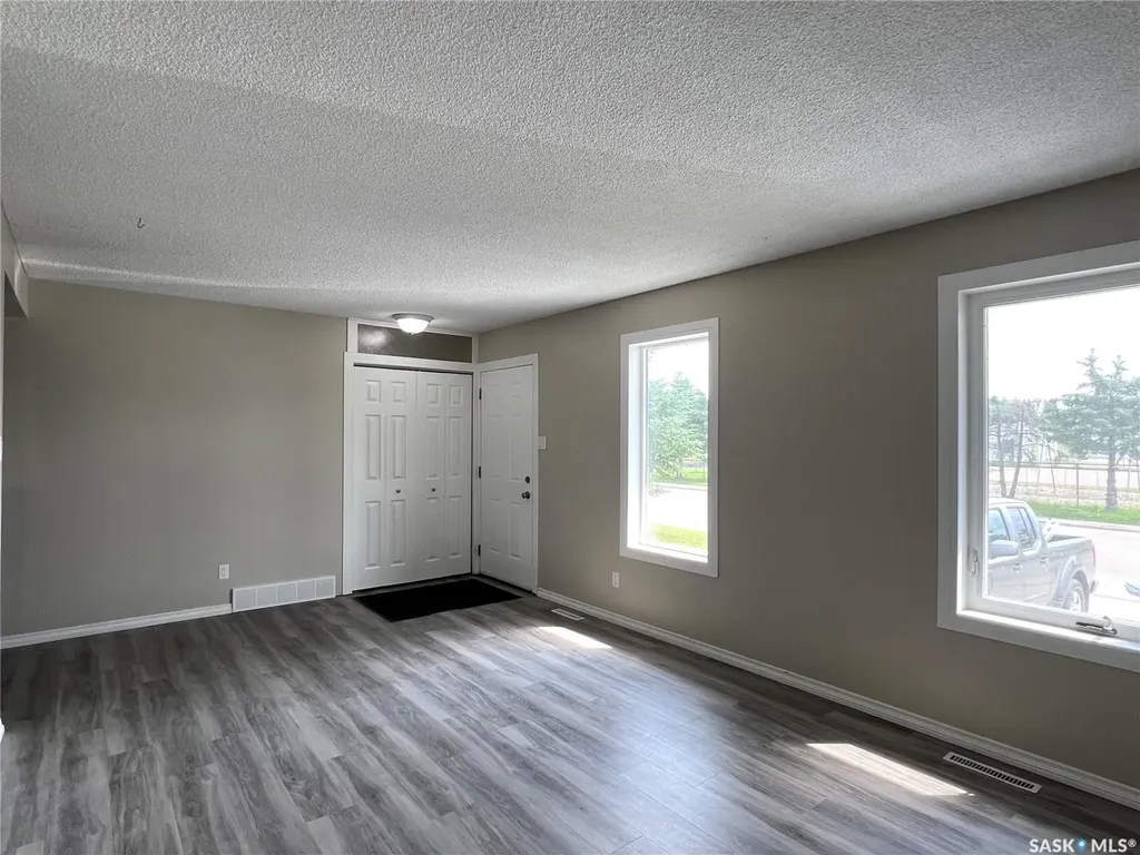 413 5th Street W Meadow Lake SK S9X 1A9